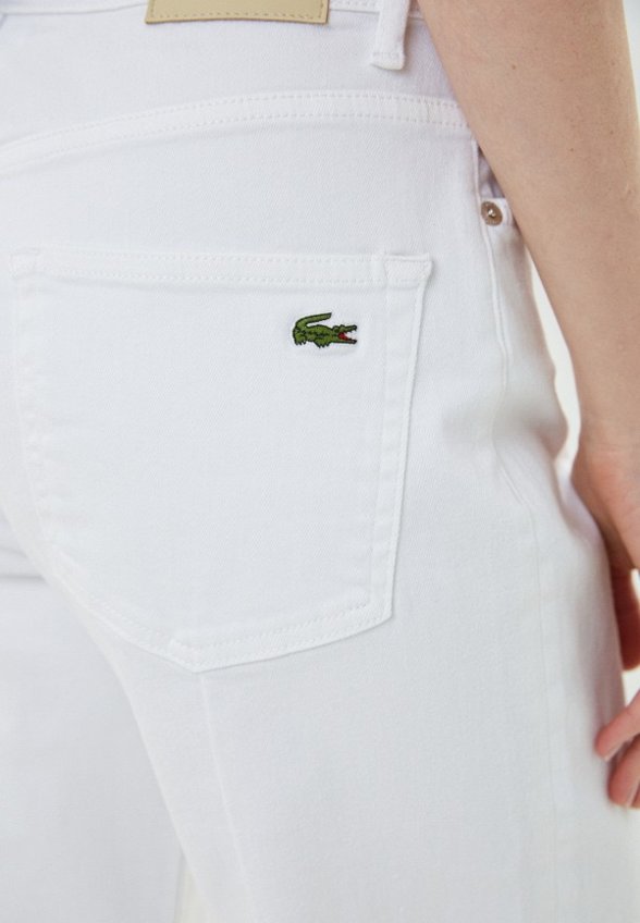 Джинсы Lacoste