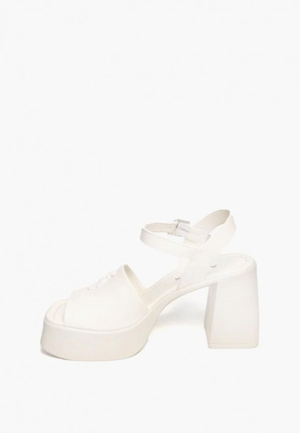 Босоножки Airbox