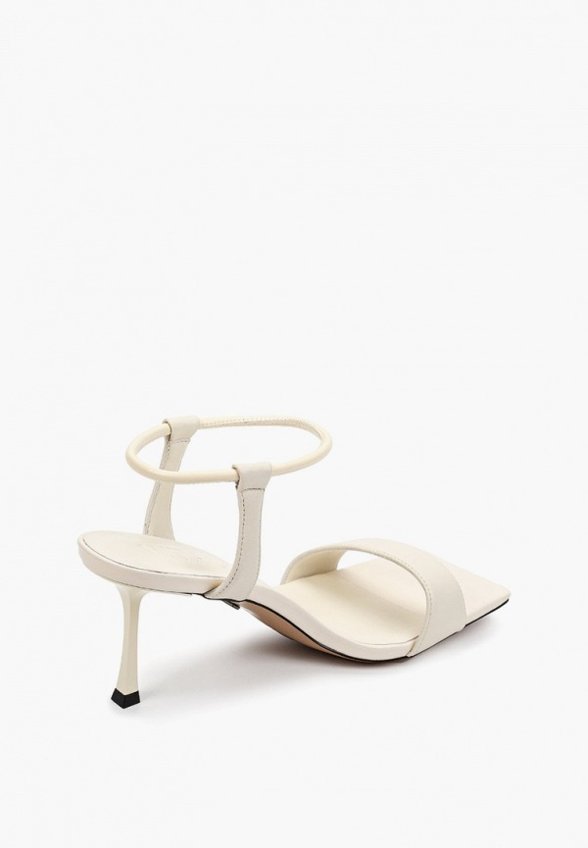 Босоножки Vitacci