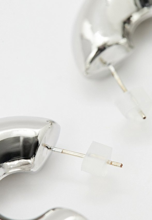 Серьги Free Form