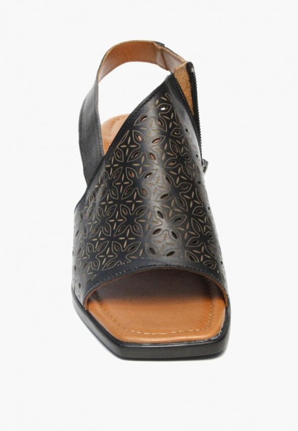 Босоножки Airbox