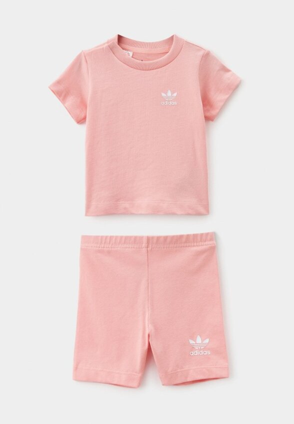 Футболка и шорты adidas Originals