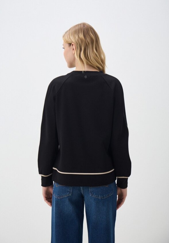 Свитшот Auranna