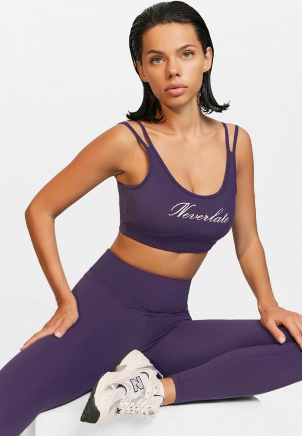 Топ спортивный Neverlate