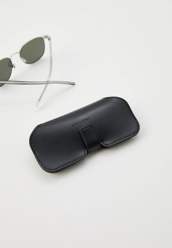 Очки солнцезащитные Saint Laurent
