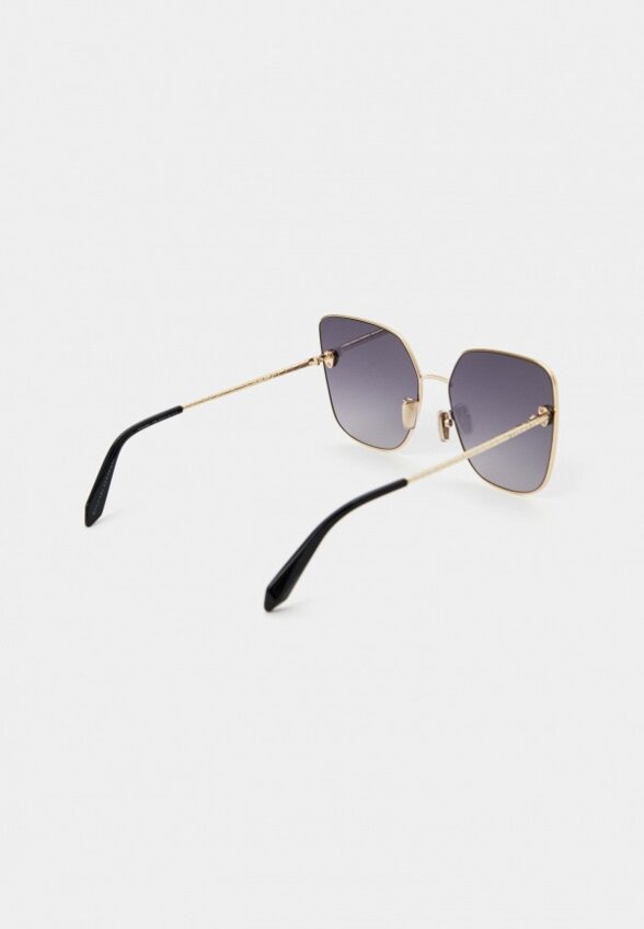 Очки солнцезащитные Bvlgari