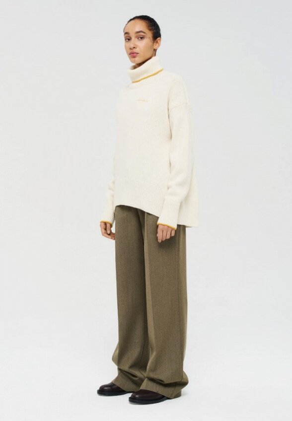 Свитер Inuikii