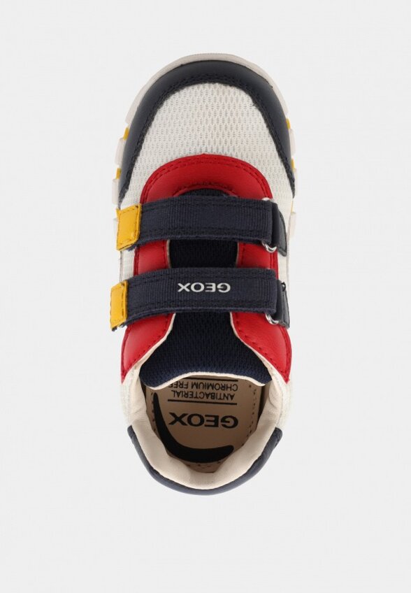 Кроссовки Geox