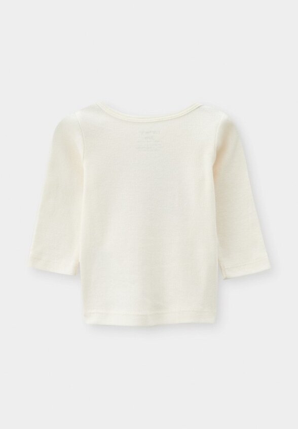 Лонгслив, брюки и шапка Carter’s