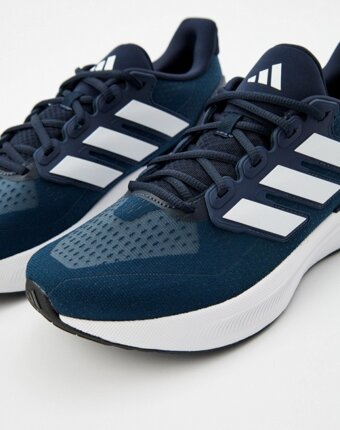 Кроссовки adidas мужчинам