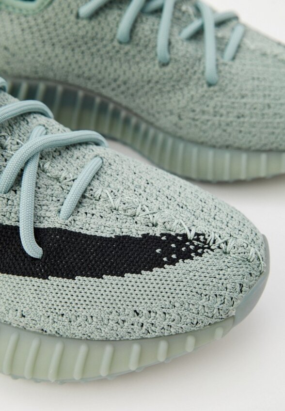 Кроссовки adidas YEEZY