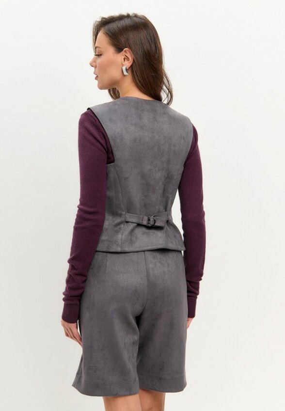 Жилет и шорты Сиринга