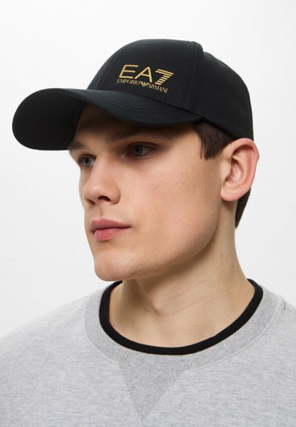 Бейсболка EA7