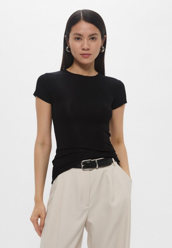 Футболка IDOL