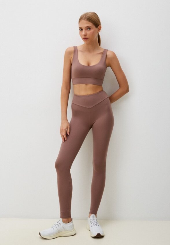 Топ спортивный Forstrong