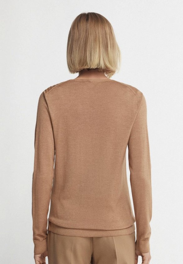 Пуловер Falconeri