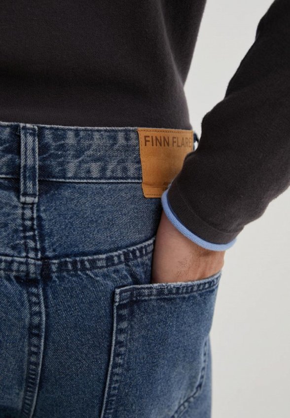 Джинсы Finn Flare