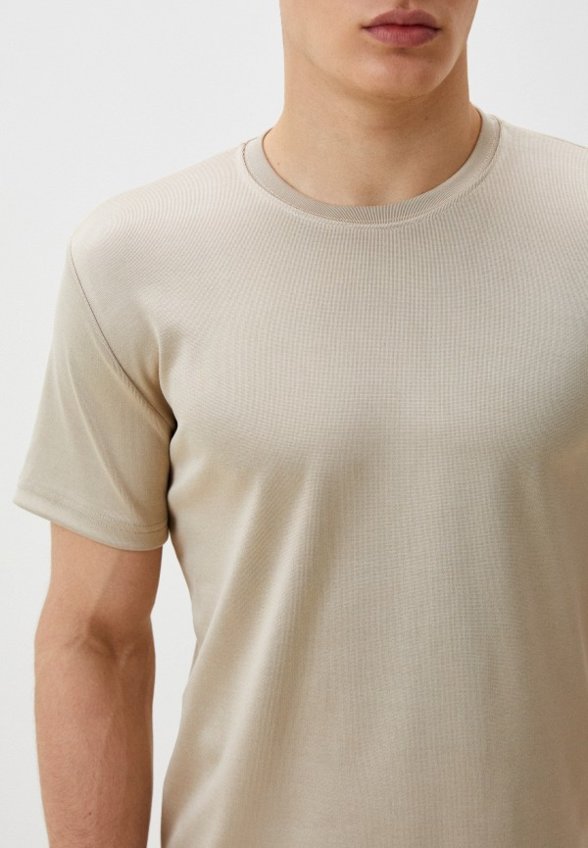 Футболка RNT23