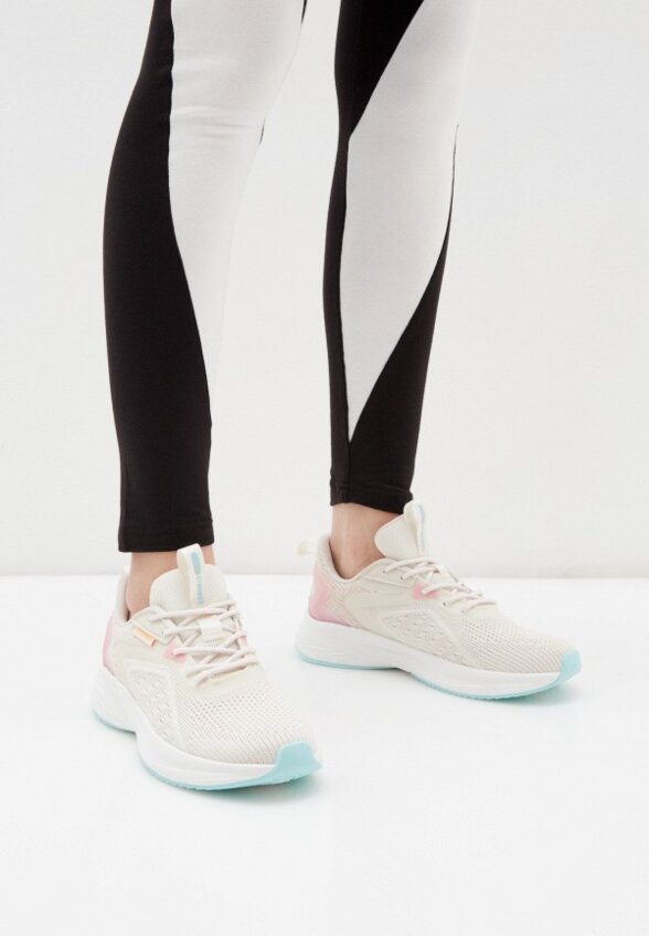 Кроссовки Strobbs