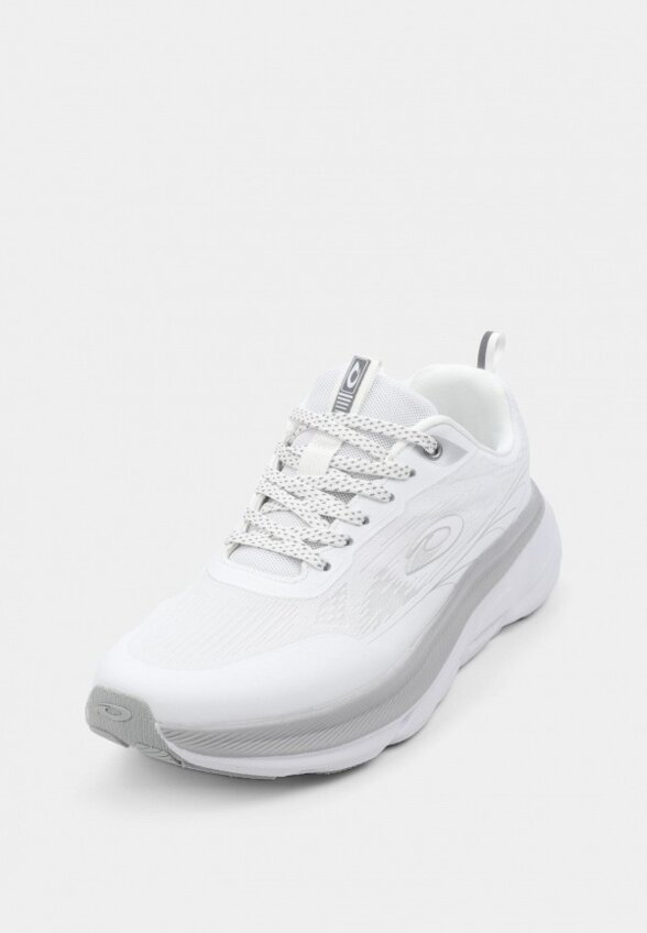 Кроссовки Kari