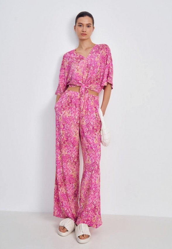 Блуза Finn Flare