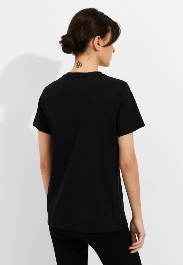 Футболка ASICS