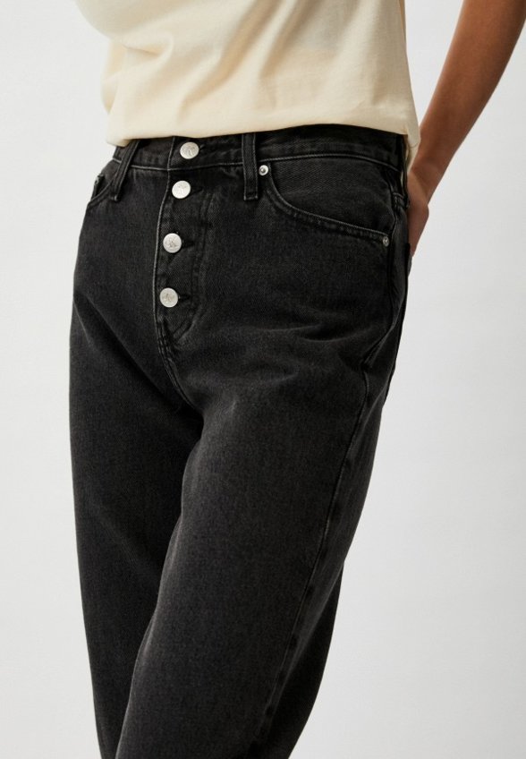 Джинсы Calvin Klein Jeans