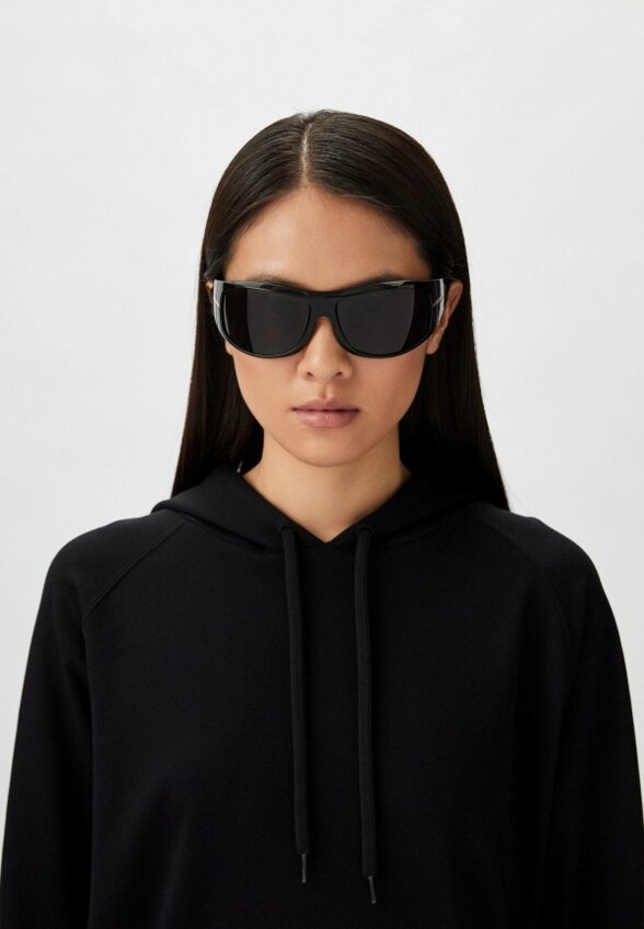 Очки солнцезащитные Boss