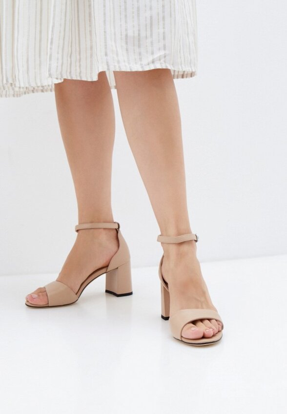 Босоножки Abricot