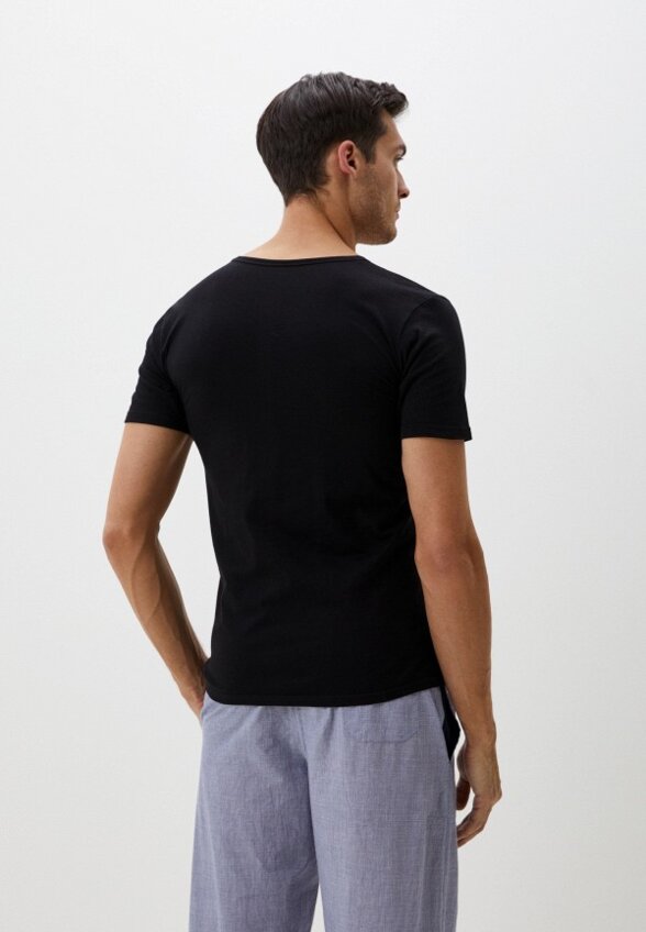 Футболка Alex Yvn