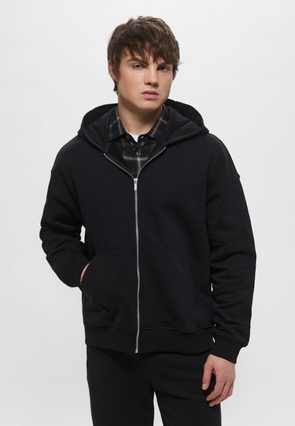 Толстовка Zrn Man