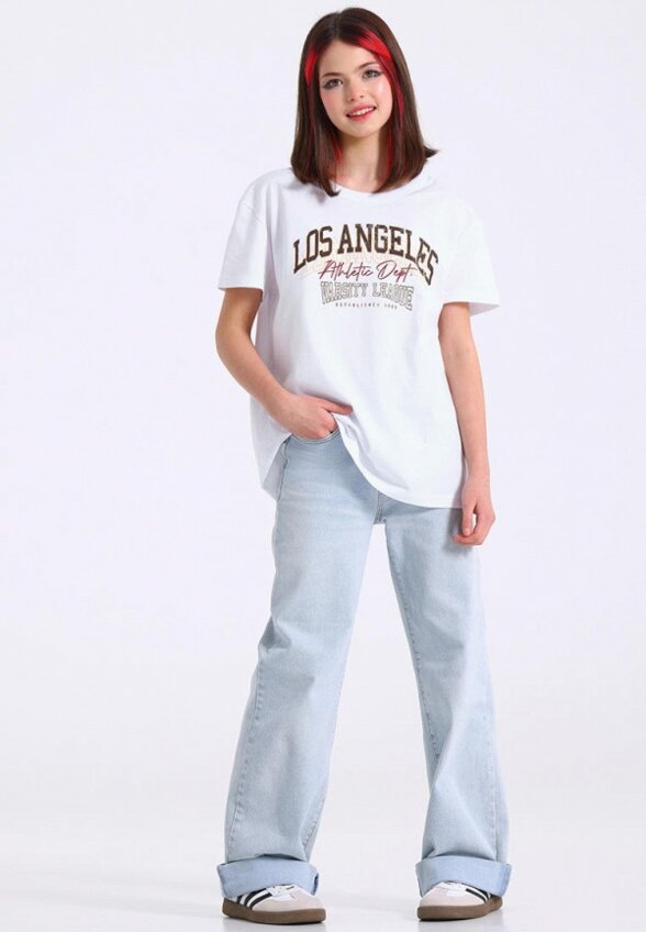 Футболка Апрель