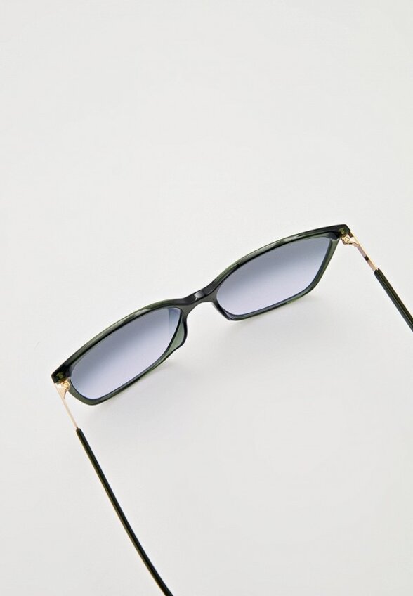 Очки солнцезащитные Hugo