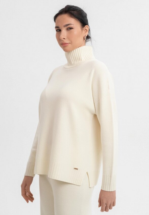 Свитер Ареола