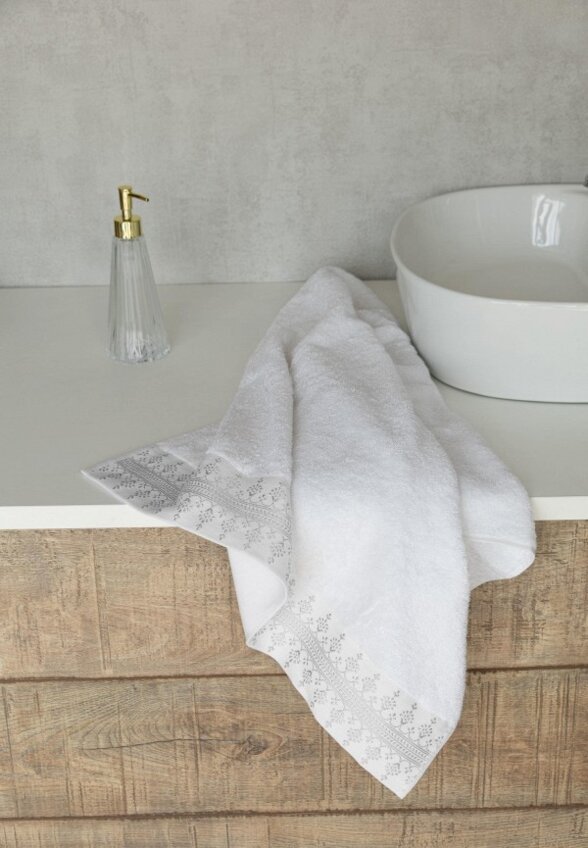 Полотенце DeNastia