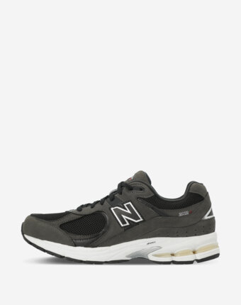 Кроссовки New Balance 2002, Черный женщинам