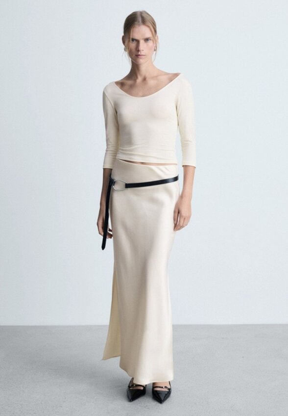 Лонгслив Mango