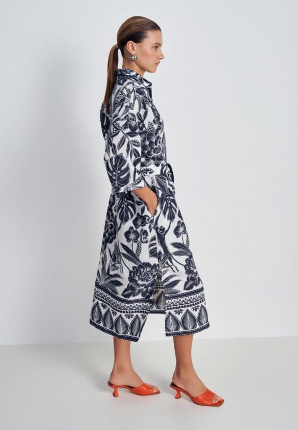 Платье Finn Flare