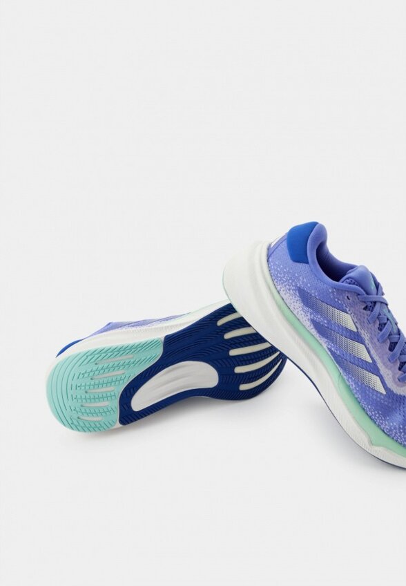 Кроссовки adidas