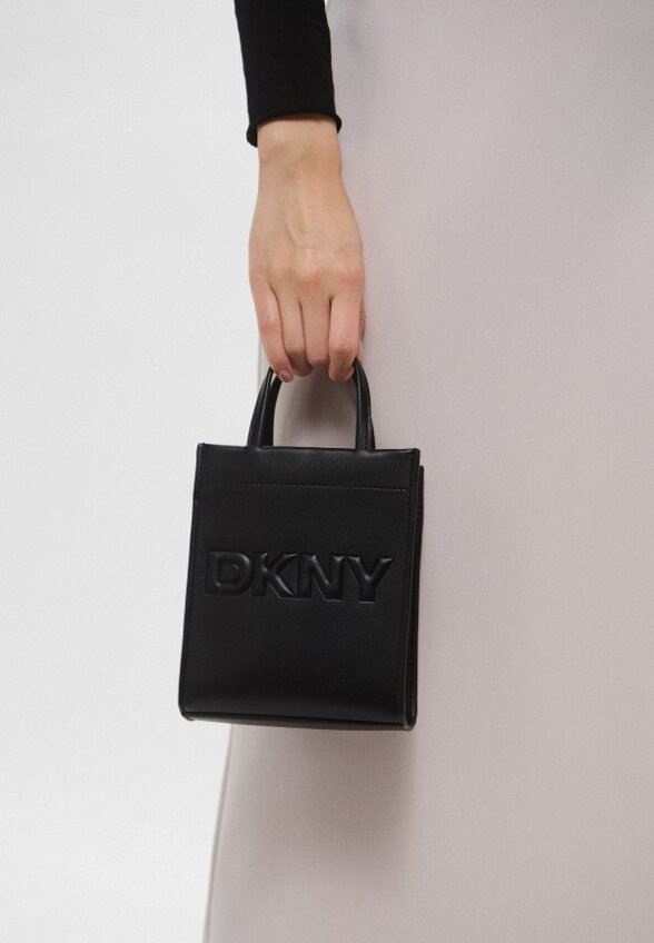 Сумка DKNY