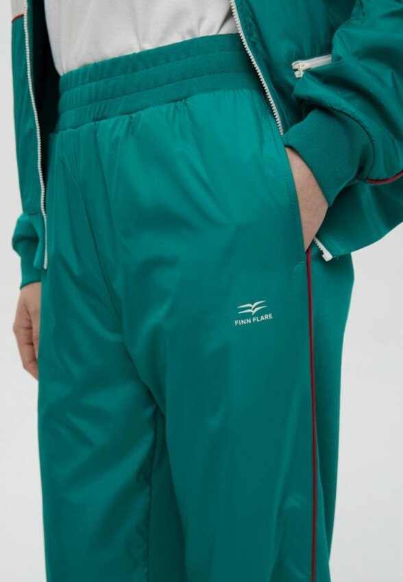 Брюки спортивные Finn Flare