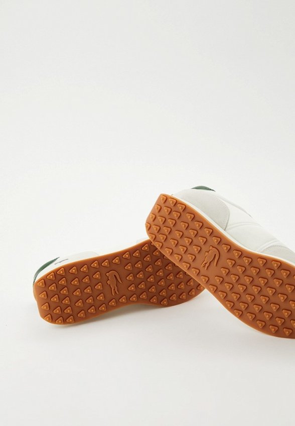 Кроссовки Lacoste