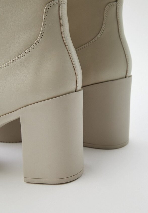 Полусапоги Ekonika