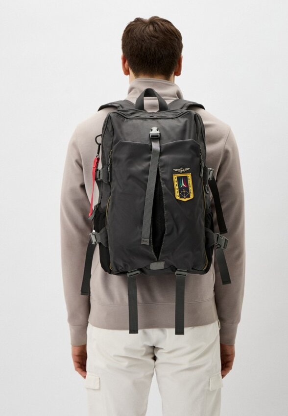 Рюкзак и брелок Aeronautica Militare