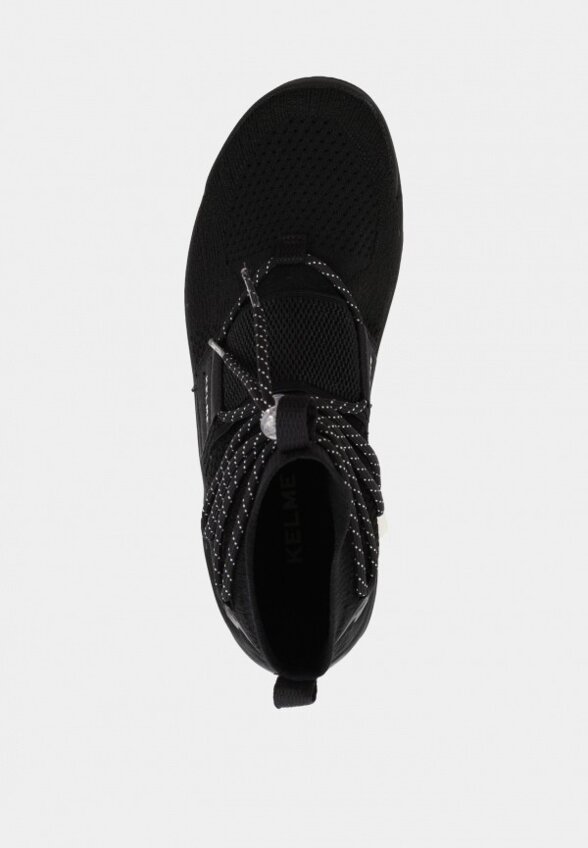 Кроссовки Kelme