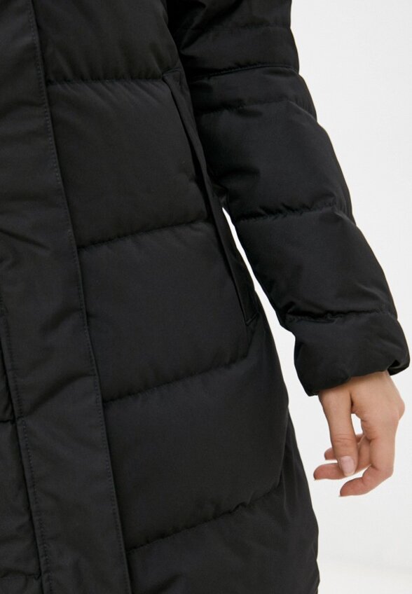 Пуховик Helly Hansen