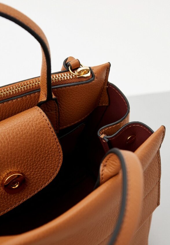 Сумка Coccinelle