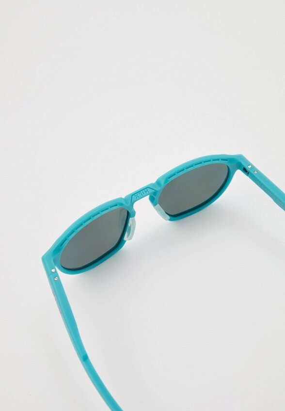 Очки солнцезащитные Hilx