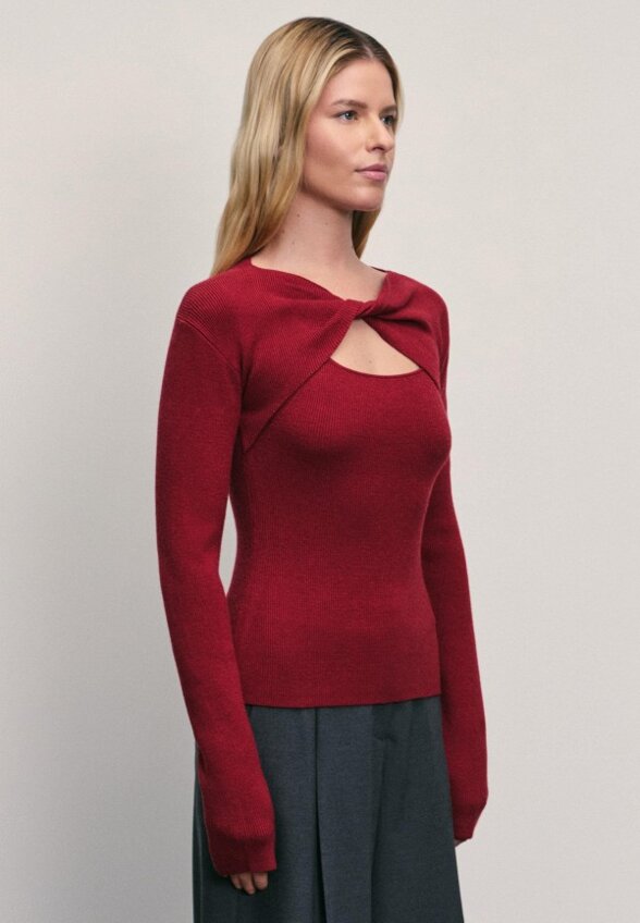 Джемпер Zarina