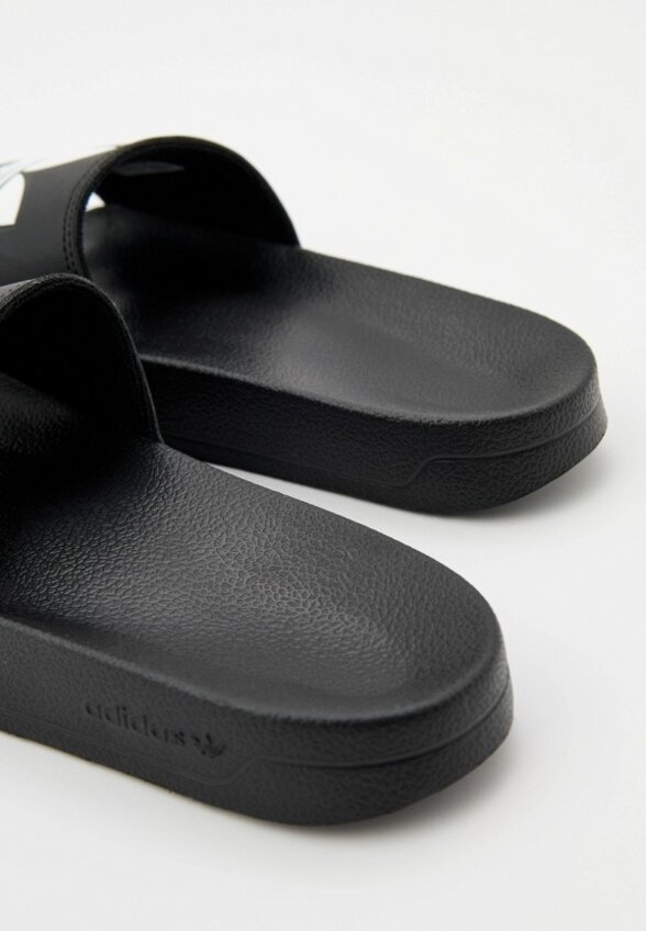 Сланцы adidas Originals